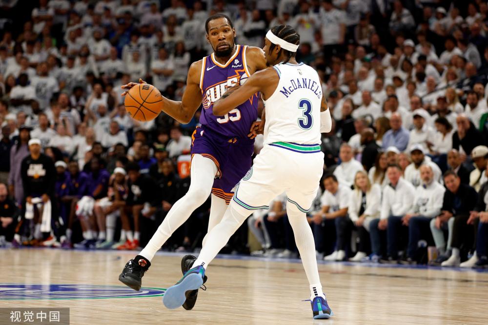 左脚中卫稀 左脚中卫稀